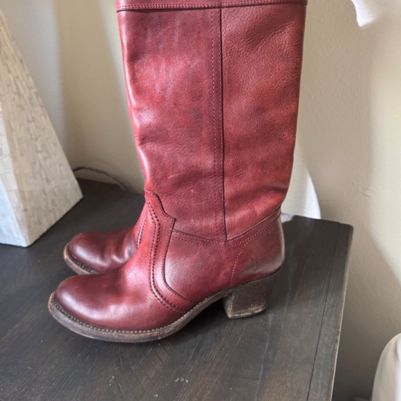 Rare Frye Jane Tall - Plum - size 7 - Picture 3 of 8